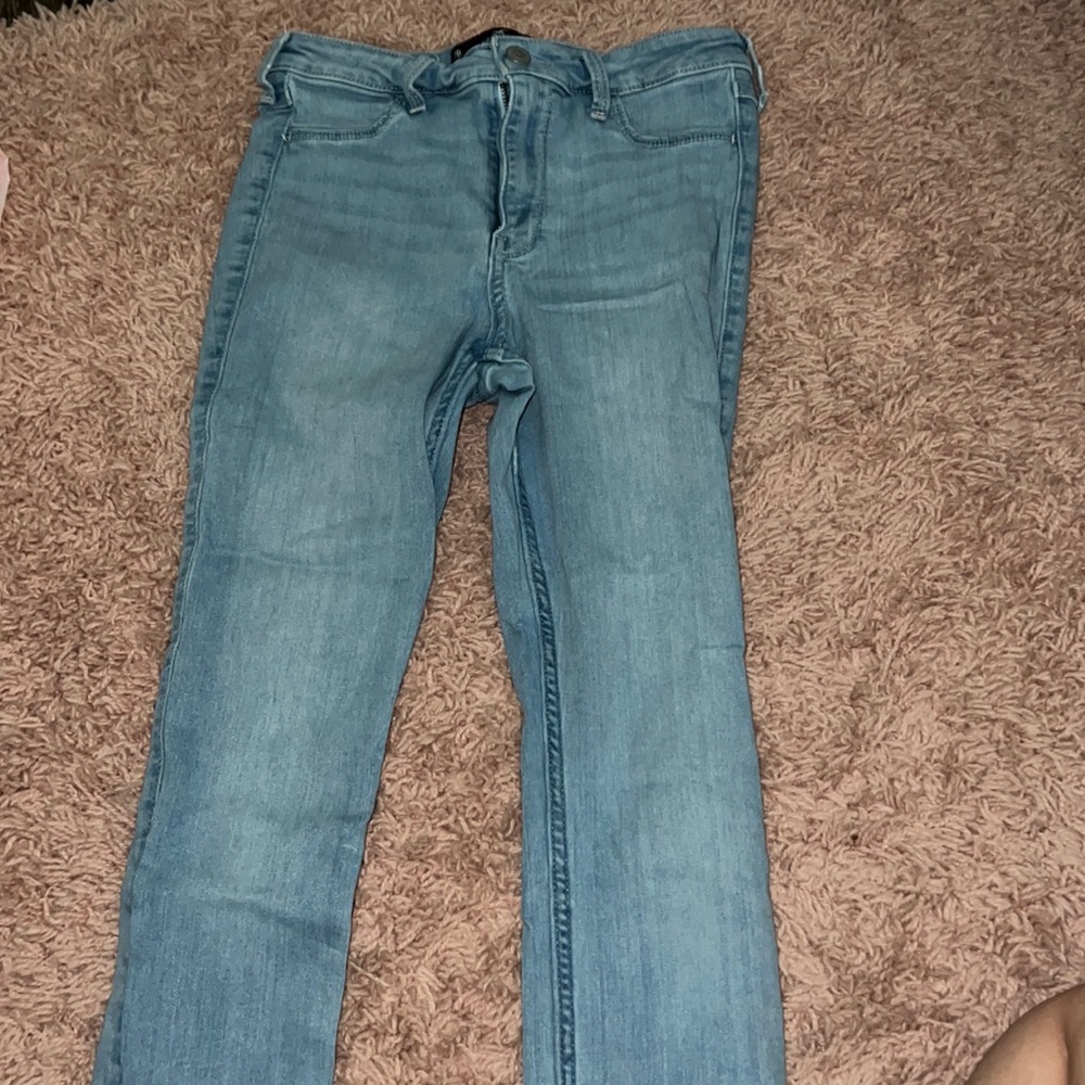 Hollister jeans